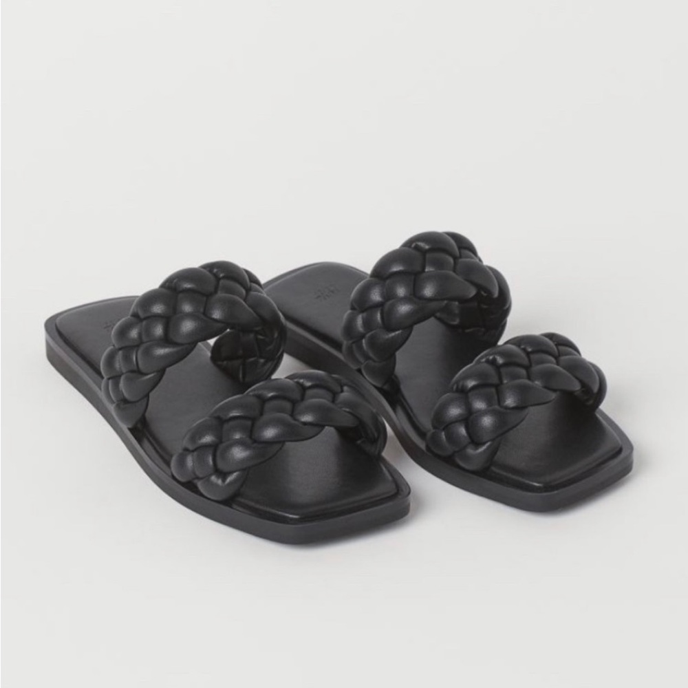 H&M braided slides